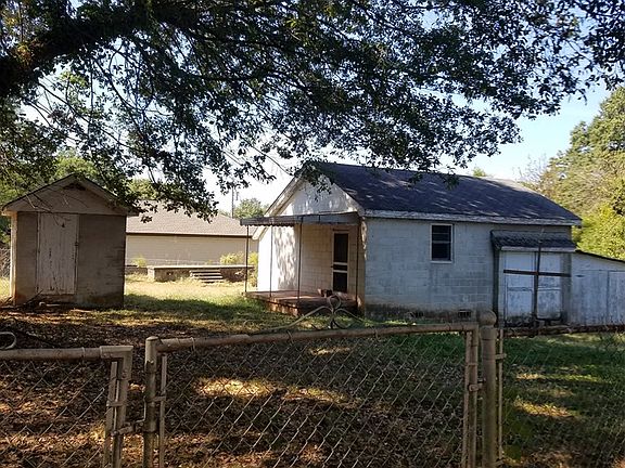 4th image of 319 Mulligan St