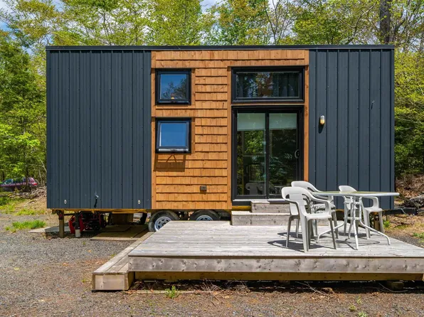 265 High Point Ter, Queens, NS B0T 1X0
