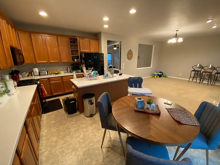 1817 Emerald Dr — Photo 9