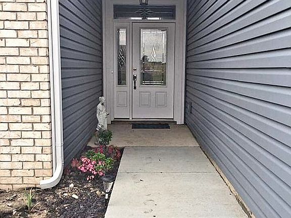 4th image of 3672 Regatta Dr
