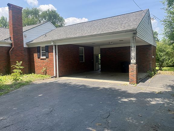 3rd image of 1125 E Clark Blvd