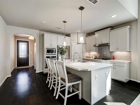 4th image of 1819 Albert Glade Ct