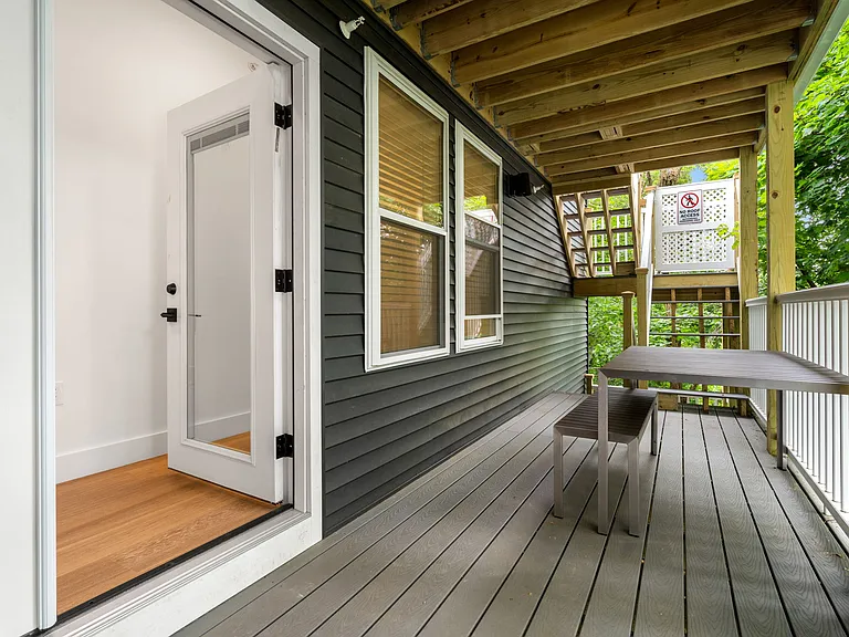 130 Fisher Ave #3 — Photo 11
