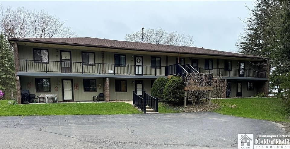 1st image of 1303 Edgewater Dr