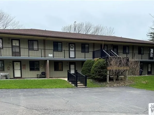 1303 Edgewater Dr, Westfield, NY 14787