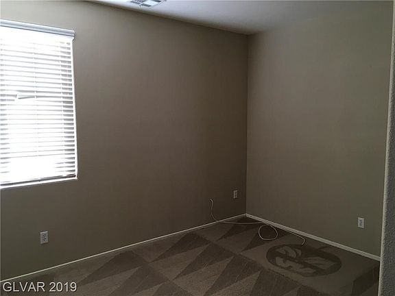 4th image of 4175 Sparrow Rock St