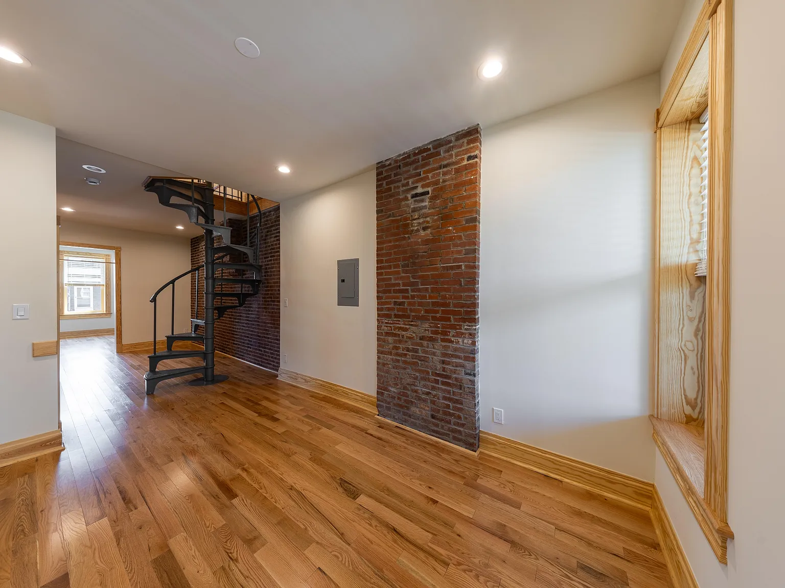 3231 Morganford Rd - 3233A — Photo 1
