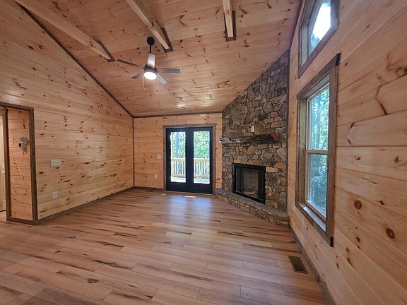 4th image of 92 Rabbit Ridge Rd