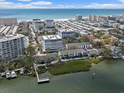 6063 E Peppertree Way #111, Sarasota, FL, 34242