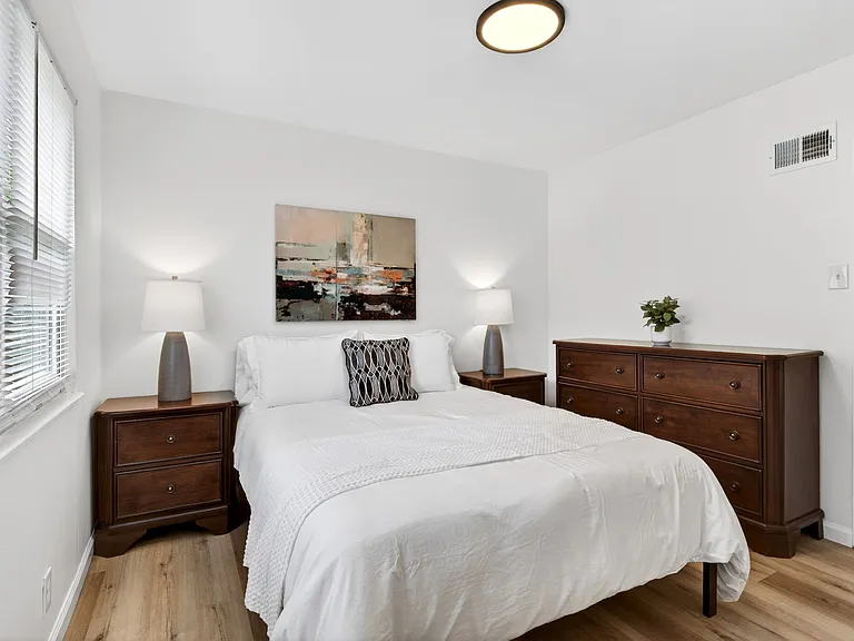 9675 La Jolla Dr — Photo 26
