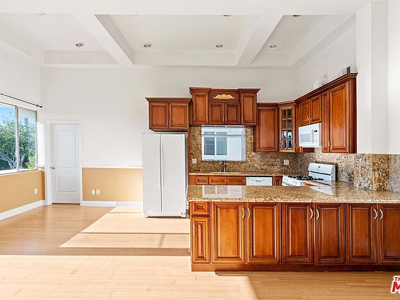 3rd image of 1255 Princeton St APT 201