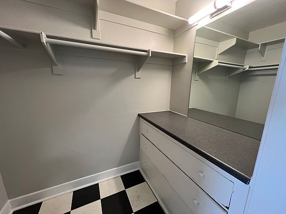 5th image of 1166 Park Blvd APT 217