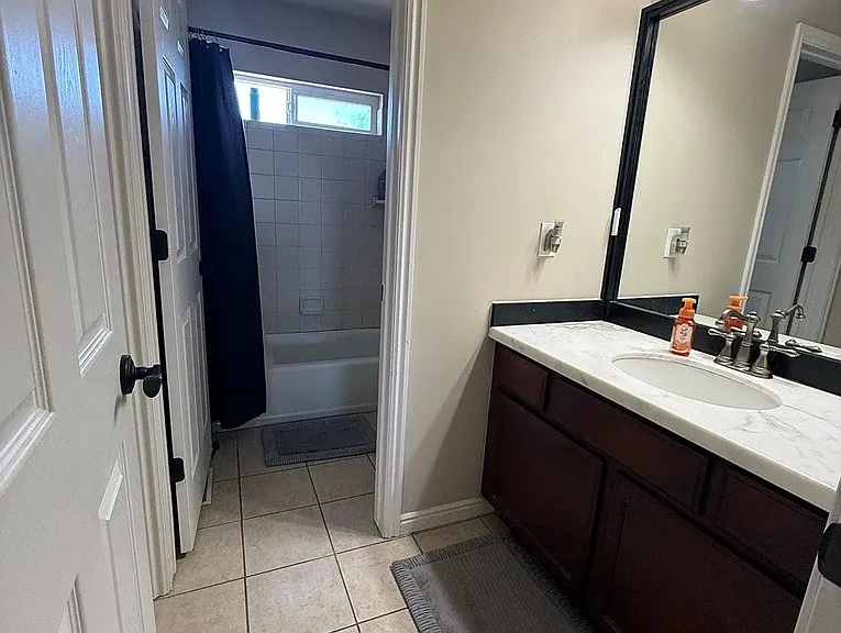 13178 S Woodridge Oak Dr E — Photo 14