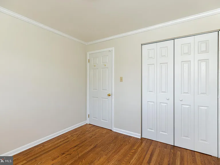 6013 Madeline Dr — Photo 29