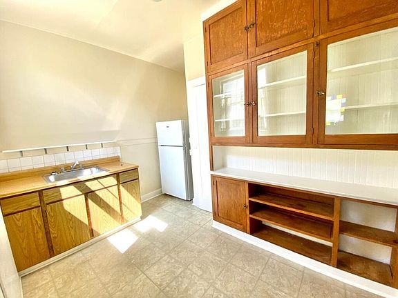 3rd image of 1230 Hyde St #11