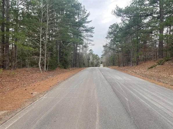 21168 County Road 366, Gladewater, TX 75647