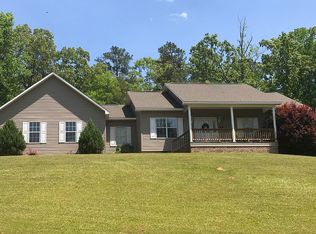 200 Oak Creek Dr, Fayette, AL 35555