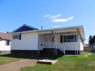 1317 W Hughitt St, Iron Mountain, MI 49801