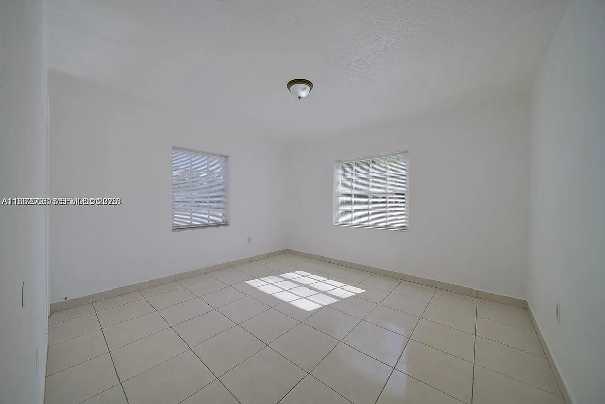 Building Photo - 1471 NW 93rd St