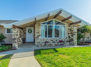 1520 Windsor Dr, Kingsburg, CA 93631