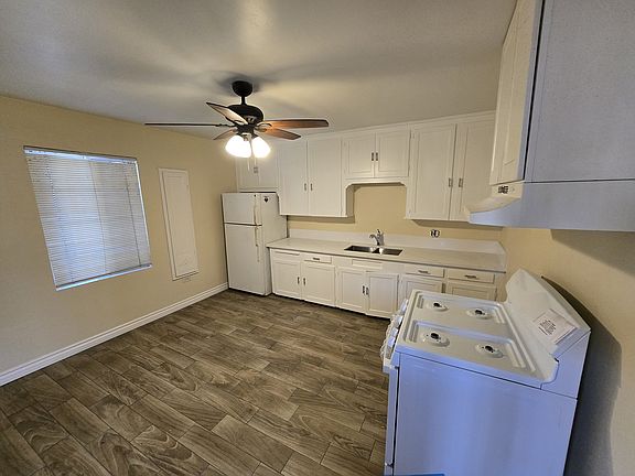 2nd image of 4925 Harbinson Ave