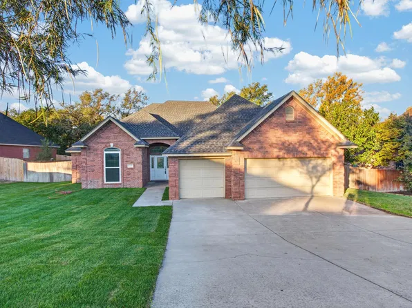 2105 Briarwood Dr, Amarillo, TX 79124