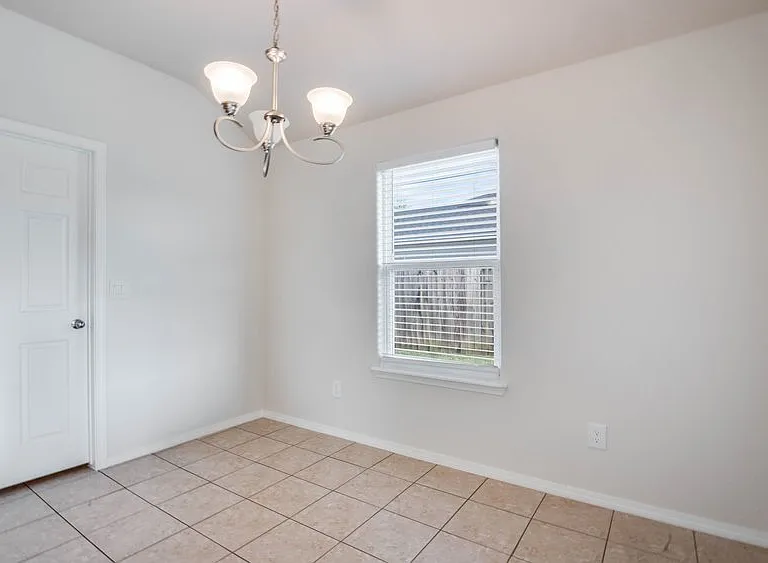 1091 S Spritz Dr — Photo 5