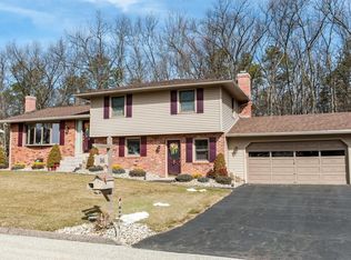 161 Labelle Cir, Chicopee, MA 01020