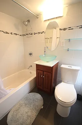 Rented by Landmark Realty & Management | media 37