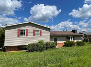 3021 Reed St, Flatwoods, KY 41139