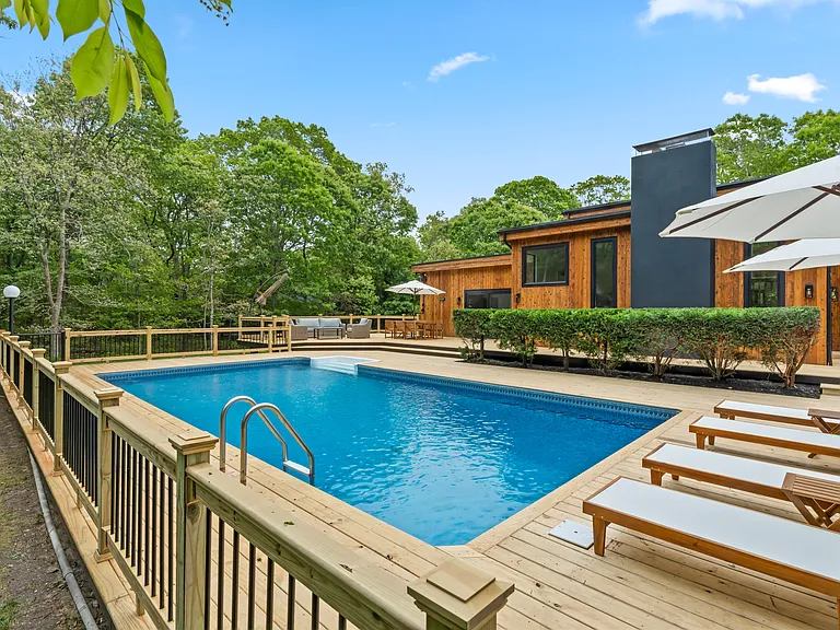 37 Bay Woods Dr — Photo 33