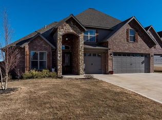4406 NE Green Creek Cv, Bentonville, AR 72712
