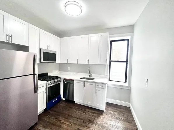 2075 East 16th Street image 1 of 6