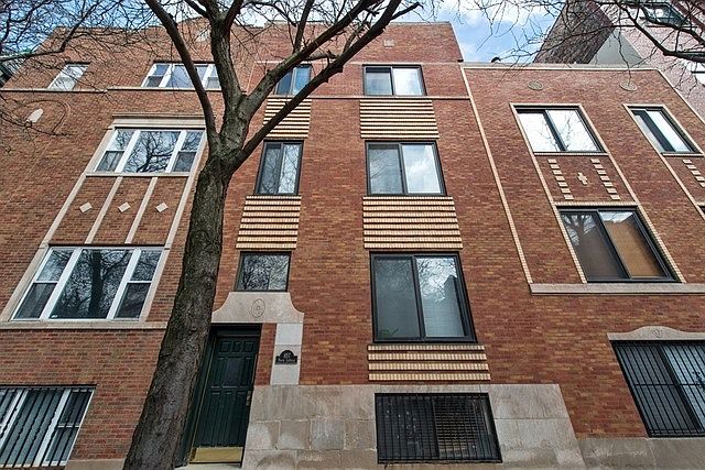 1st image of 857 N La Salle Dr APT 2
