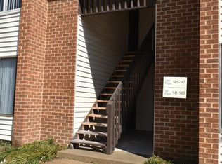 141 Pacific Dr, Hampton, VA 23666