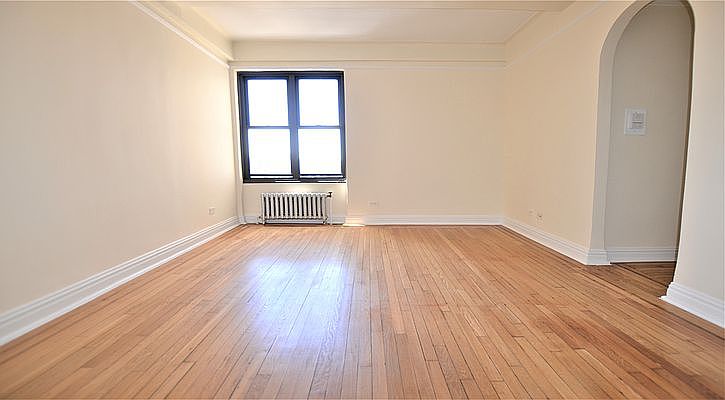 1st image of 166 2nd Ave APT 9g