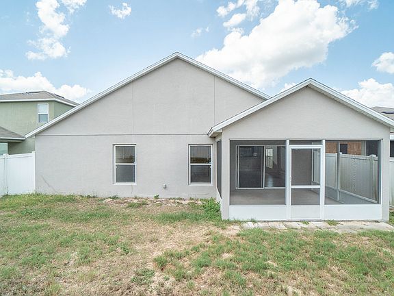 5th image of 126 Prairie Falcon Dr