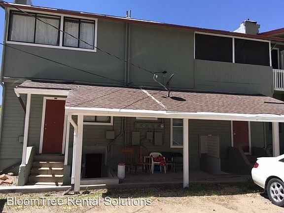 3rd image of 323 S Montezuma St