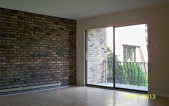 3rd image of 7306 S Blackstone Ave #2