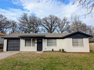 5553 Patton Dr, Fort Worth, TX 76112