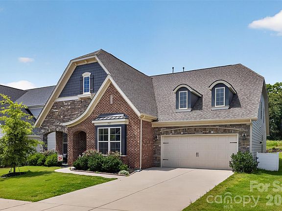 2nd image of 7917 Creek Park Dr