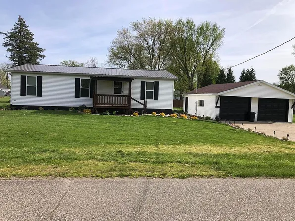 907 W Curtis St, Cayuga, IN 47928