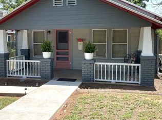 425 S Live Oak St, Mason, TX 76856