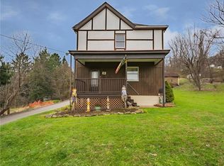 11 Penn St, Manor, PA