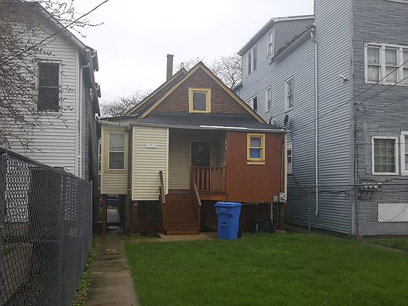 2nd image of 5715 S Marshfield Ave