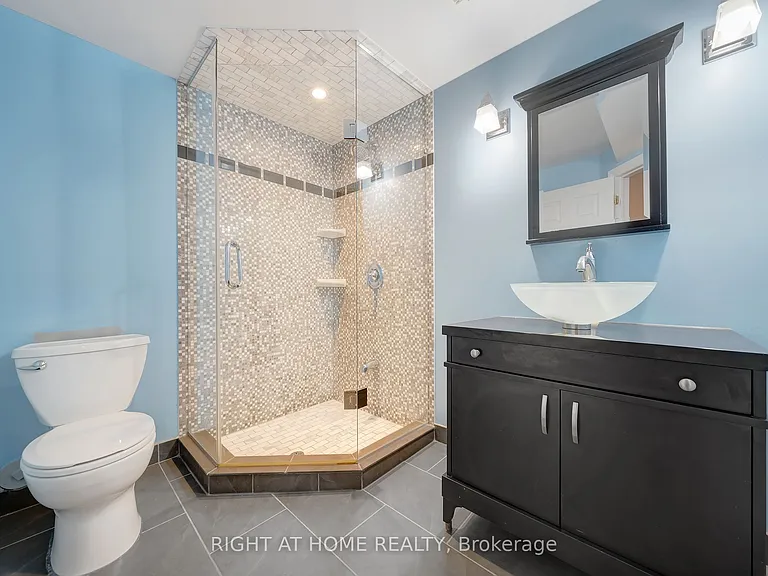 1030 Lonsdale Ln — Photo 25