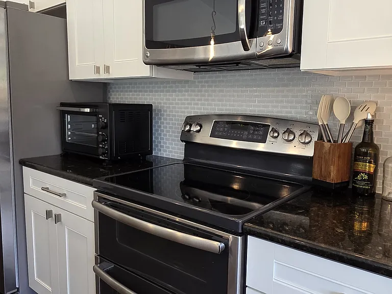 2474 Islander Ct — Photo 15