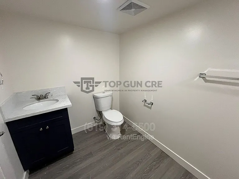136 W San Ysidro Blvd #3 — Photo 5