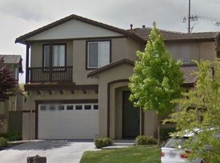 1090 Flowering Ash Dr, Hercules, CA 94547
