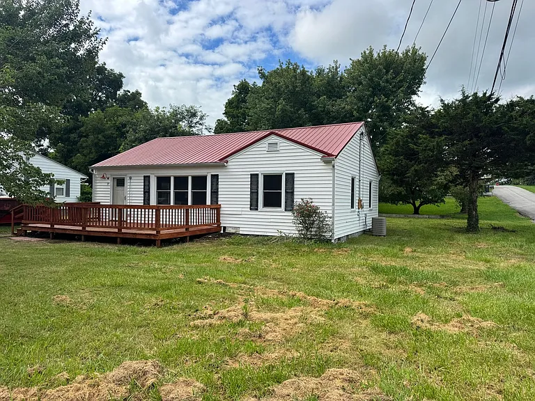 119 Starlite Dr — Photo 2